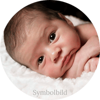 Kundenfeedback - Herzschlag. Baby - Symbolfoto